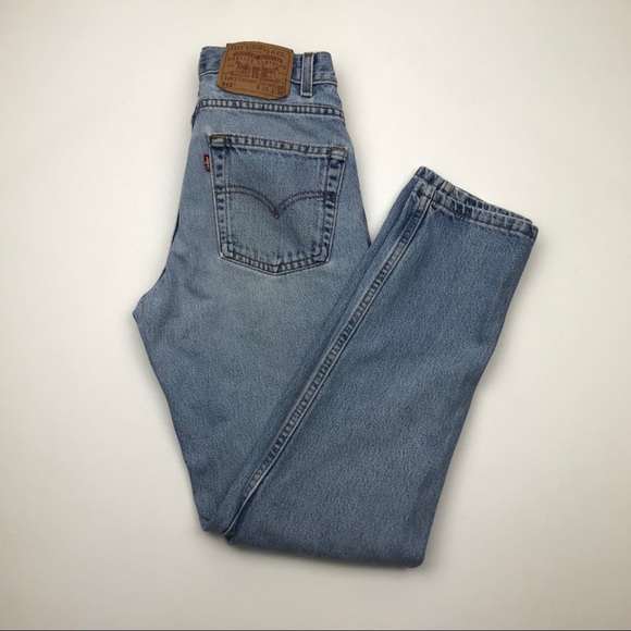 Vintage Levi’s High Waist wedgie fit Jeans - Picture 3 of 8